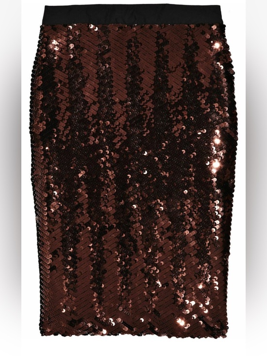 See By Chloe Dresses & Skirts - See by Chloé Copper Sequin Chevron Mini Skirt |
Size 42 or US 6